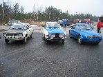 rallikalustoa: Ford Escort ja 96 Saabit